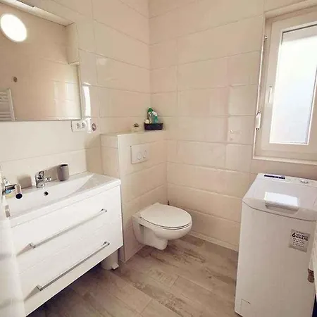 In - Istrien 43383 Apartment Pula