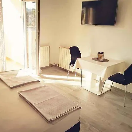 Apartment In - Istrien 43383 Pula